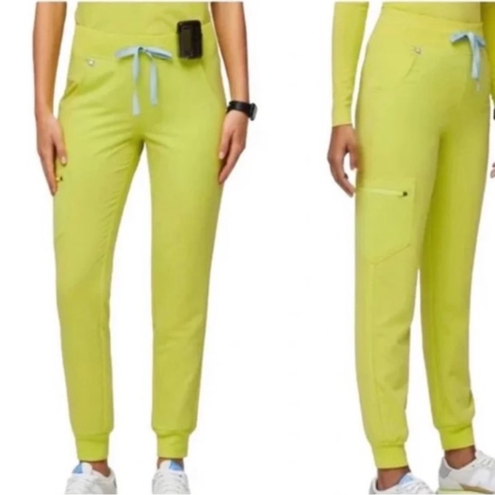 Figs Citrine Zamora Joggers XS Petite lime green